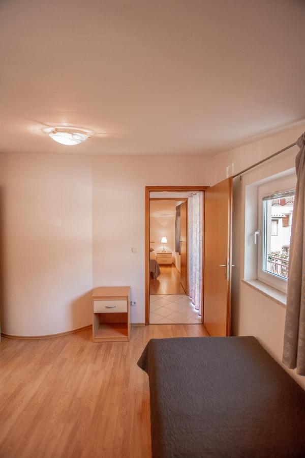 Apartments Lea Пореч Экстерьер фото
